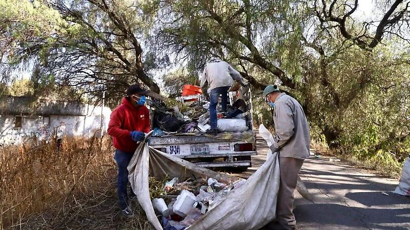 Márgenes del Río Cuautitlán es limpiado para evitar inundaciones
